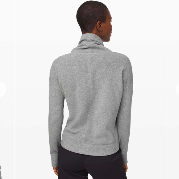 Lululemon Go Forward Pullower - Picture 5 of 9